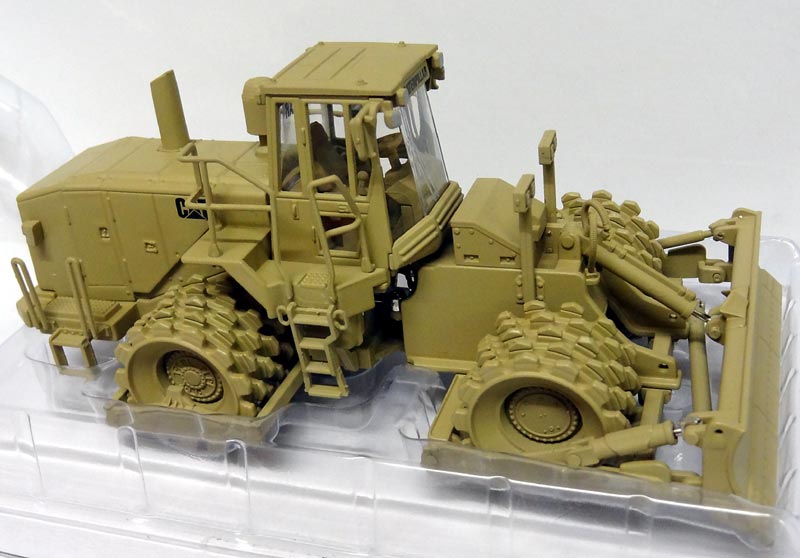 Engin 1/35° Collection - Grue Armee Cat A111-tres Bon Etat Sans Boite